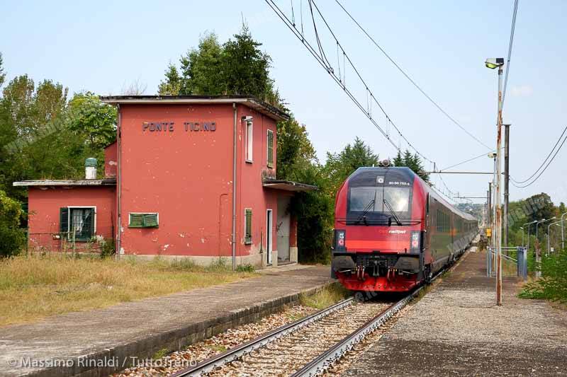 OBB-RailJet_52-R246bis_Novara_Vanzaghello-Linea_FNM_Saronno_Novara-Ponte_Ticino-2016-09-12-Massimo_Rinaldi_tuttoTRENO_wwwduegieditriceit