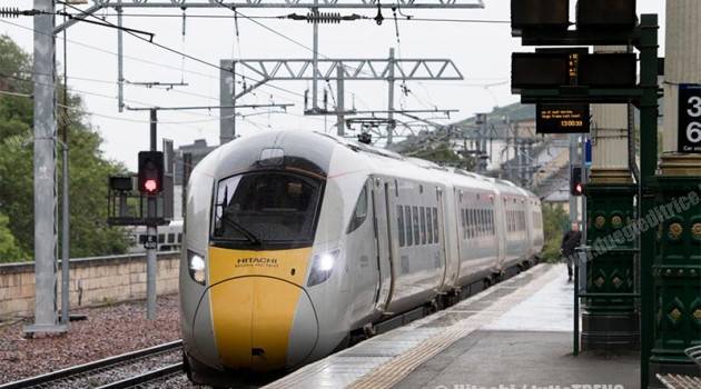 Nuovo IC di Virgin Trains in corsa prova a Edimburgo