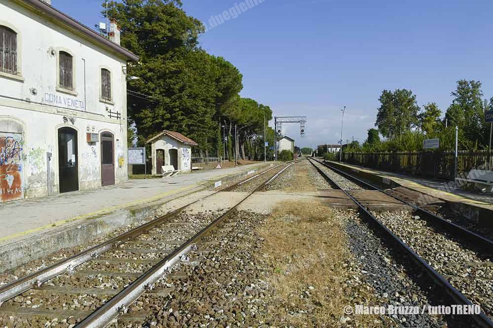 InfrastruttureVenete-Stazione-lineaAdriaMestre-stazione_binari-Cona-BruzzoMarco_MB10634-blogtuttotrenoit