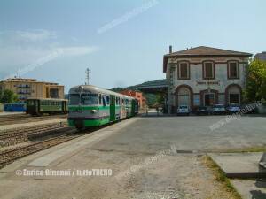 FdS-Ade_xx-TreninoVerdeperPalau-TempioPausania-2005-08-17-GinnaniEnrico_tuttoTRENO_blogtuttotreno.it_wwwduegieditriceit