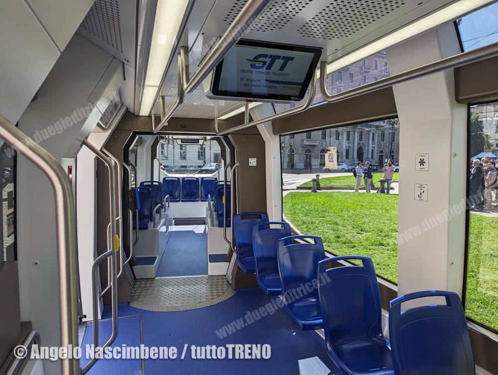 GTT-8004-tram_Hitachi_presentazione-Torino-2023-09-06-Nascimbene