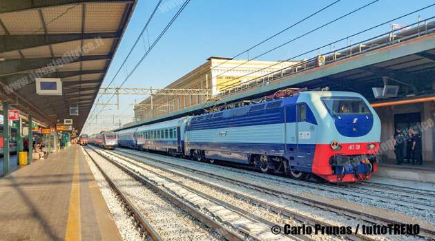 Al via il nuovo servizio estivo di FS Treni Turistici Italiani: Espresso Salento