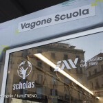 EAV-Vesuviana-Evento-ScholasOccurentes-stazione-NapoliPortaNolan