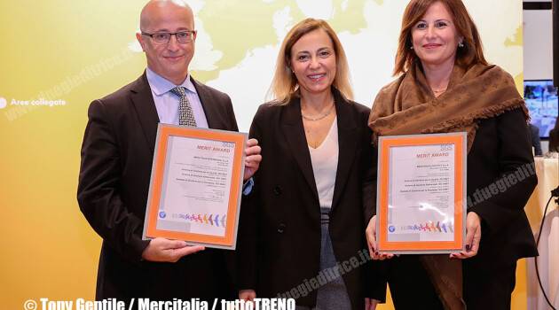 POLO LOGISTICA E SOSTENIBILITÀ: CONSEGNATI DUE MERIT AWARD PER IL SISTEMA DI GESTIONE INTEGRATO