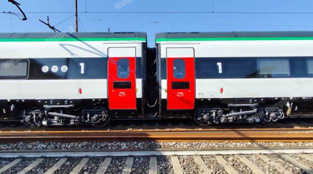 Trenitalia: nuova livrea per gli Eurocity Italia–Svizzera