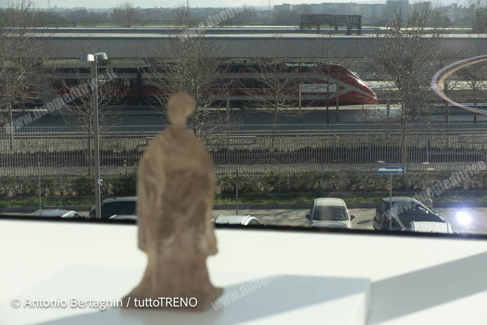 GruppoFS-PresentazioneRepertiArcheologiici-AV_AC-NaBa-Stazione-N