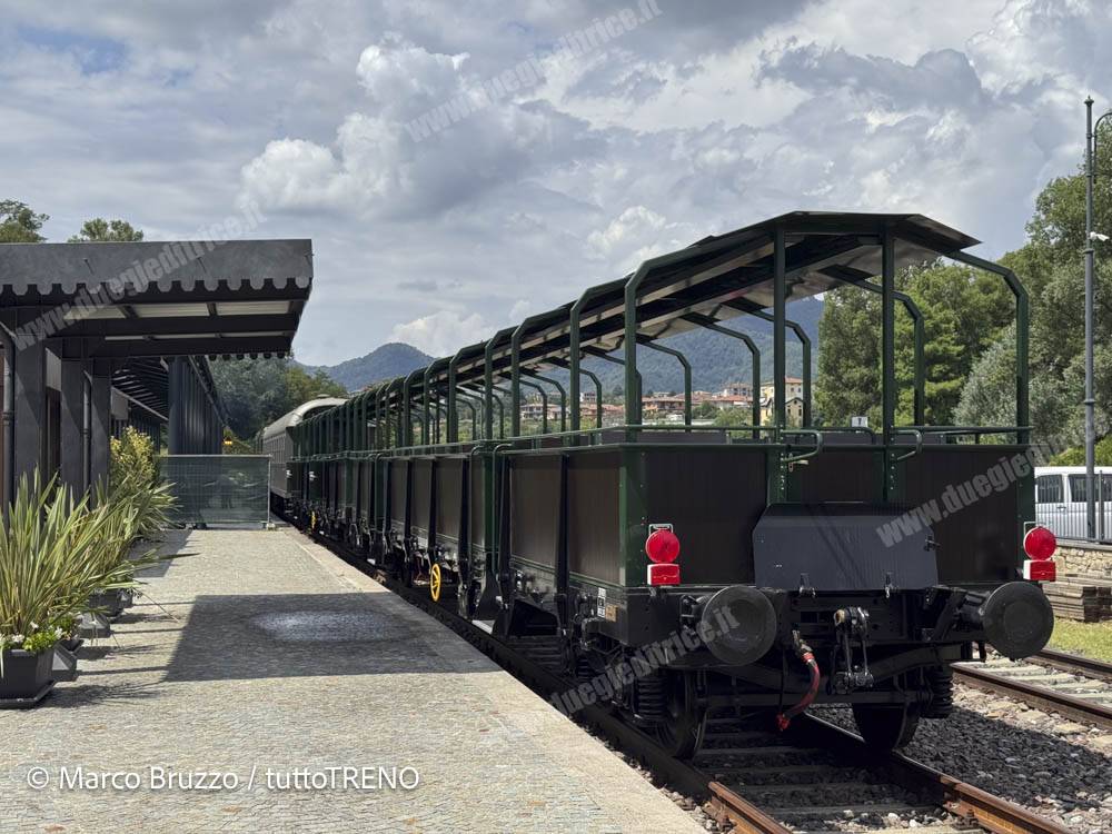 TTI-Corsa_prova_carrozze_panoramiche_su_ferrovia_PalazzoloSullOg