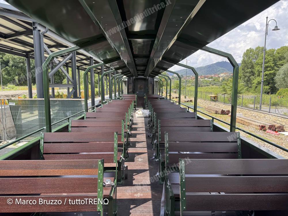 TTI-Corsa_prova_carrozze_panoramiche_su_ferrovia_PalazzoloSullOg