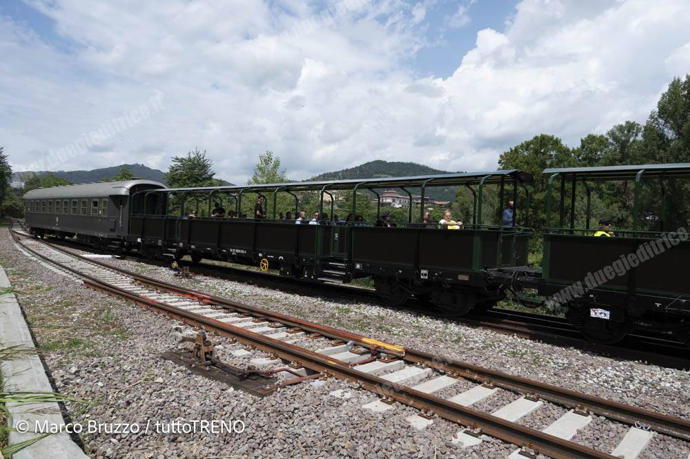 TTI-Corsa_prova_carrozze_panoramiche_su_ferrovia_PalazzoloSullOg