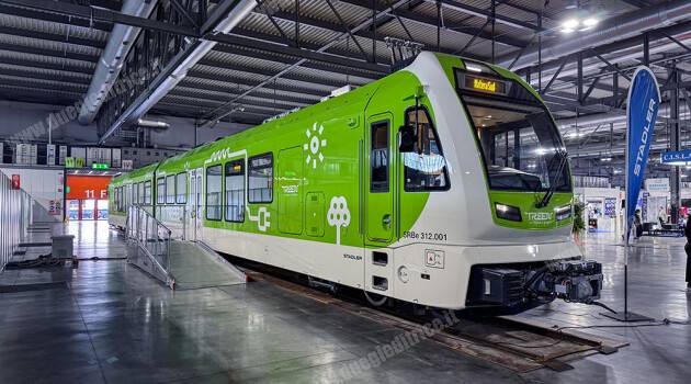 Stadler e FAL presentano il Treen