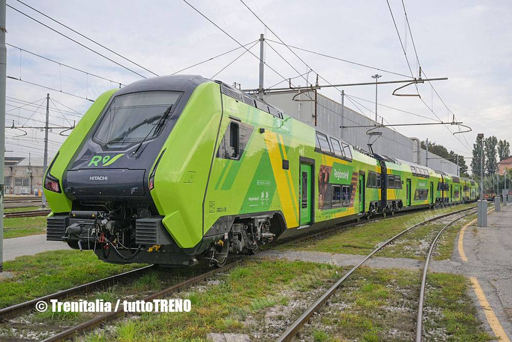 TI-ETR521_158-Rock-Consegna-ultimo-treno-Veneto-2025-10-09-fotoTrenitalia-blog_tuttotreno_it