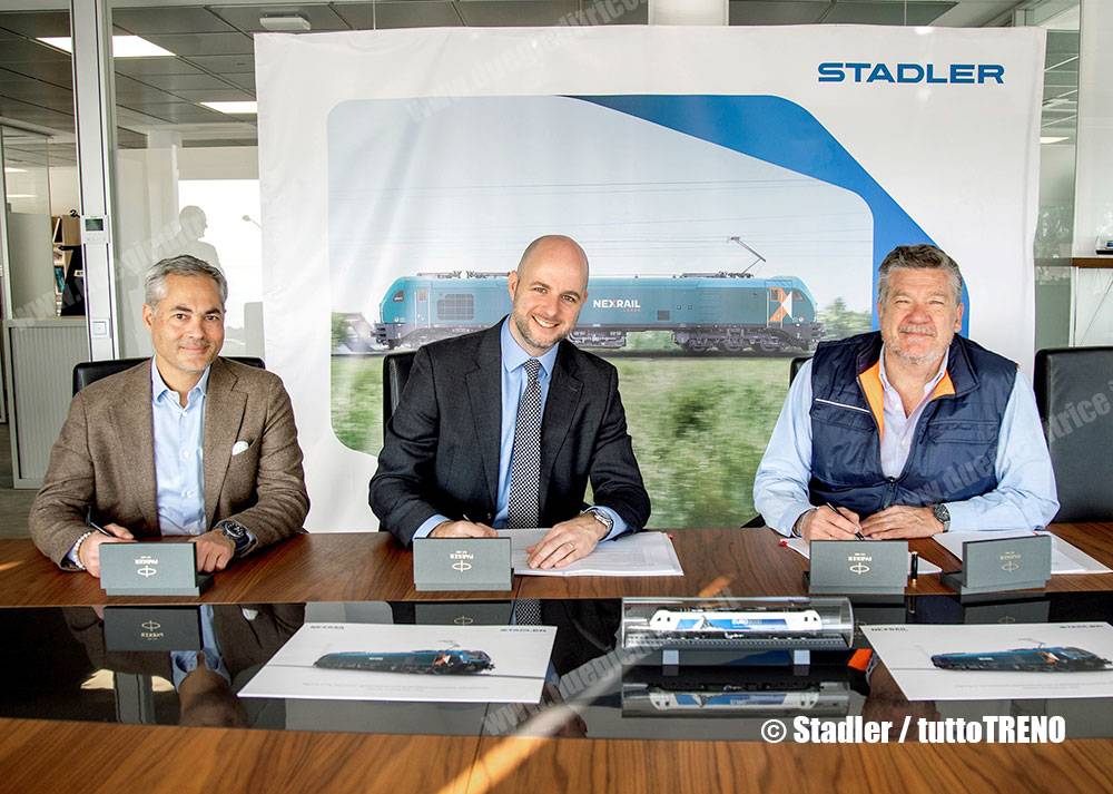NEXRAIL_Stadler-firma_Contratto_EURO9000-fotoStadler_blog_tuttotreno_it