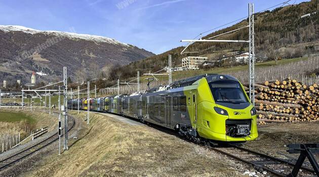 Val Venosta: il primo ETR 160 alza il pantografo a Malles Venosta sotto il 25 kV