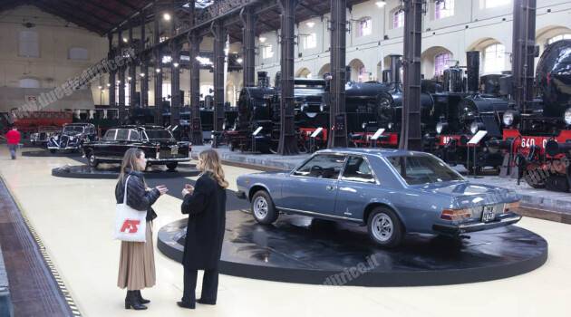 Al Museo Nazionale Ferroviario di Pietrarsa la mostra “Vintage vibes: passioni su ruote”