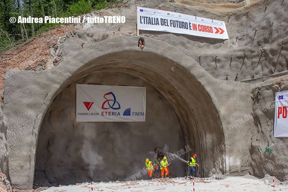 RFI-Apertura_Galleria_Valtreara-Finalmente_il_momento_della_apertura-2026-04-29-PiacentiniAndrea-IMG_9444_blog_tuttotreno_it