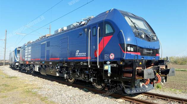 La EUROLIGHT Dual per Trenitalia in prova al centro VÚŽ di Velim