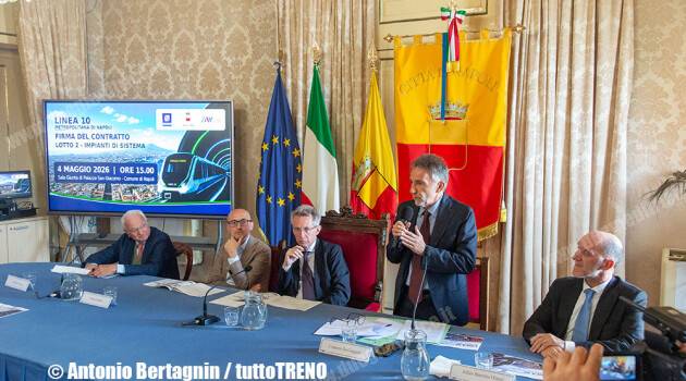 EAV Linea 10: firmato il contratto per il Lotto 2 relativo agli impianti di sistema e ai treni senza conducente