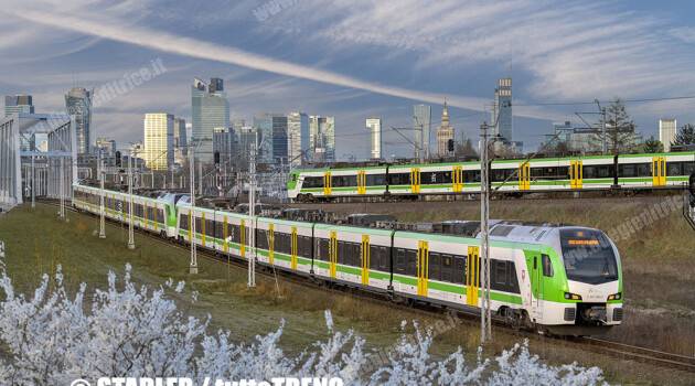 Consegnati i primi nuovi FLIRT STADLER alla compagnia polacca Koleje Mazowieckie