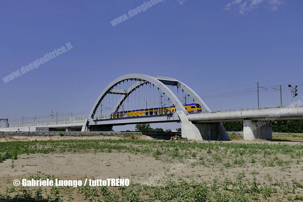 RFI-BTR813_002-corsa_prova_per_apertura_linea_Napoli_Cancello-presso-Acerra-2026-06-30-LuongoGabriele_P1840543-_blog_tuttotreno_it