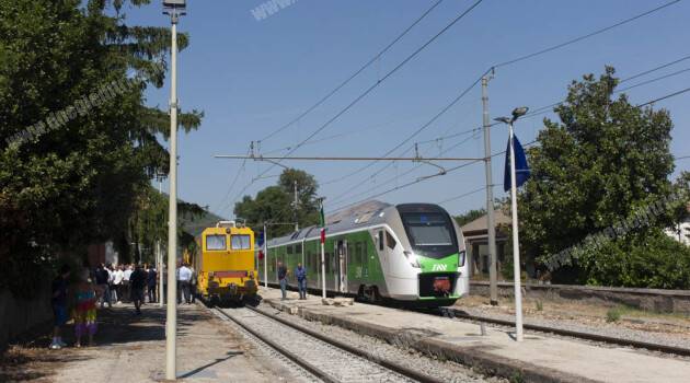 EAV: VISITA IN TRENO SULLA LINEA CANCELLO – BENEVENTO IN OCCASIONE DELLA CONCLUSIONE DEI LAVORI DI AMMODERNAMENTO DELLA TRATTA