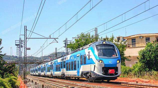 TRENITALIA: PRIMO ETR 108 INTERCITY IN SERVIZIO