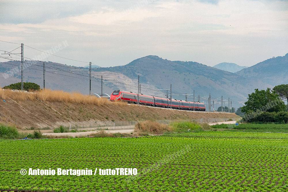 TI-ETR600_11-99394_99395NapoliCancelloBariLecce-trenoautorita-corsainauguraleFrecciarossa-VarianteCancello-Acerra-2026-07-01-BertagninAntonio-(8)_blog_tuttotreno_it
