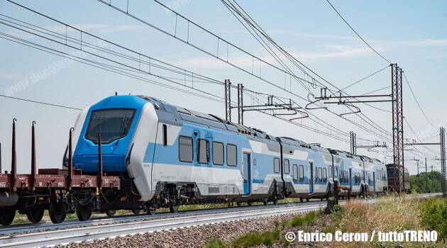 HTR 412 088 IC in viaggio verso la Grecia